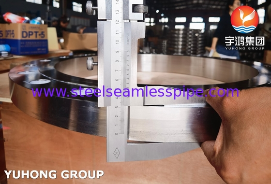 उत्कृष्ट संक्षारण प्रतिरोध के साथ ASTM A182 F904L स्टेनलेस स्टील फ्लैंग्स