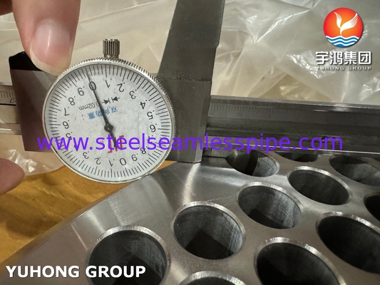 ASTM A182 F304L हीट एक्सचेंजर की विधानसभा के लिए स्टेनलेस स्टील के ट्यूब शीट