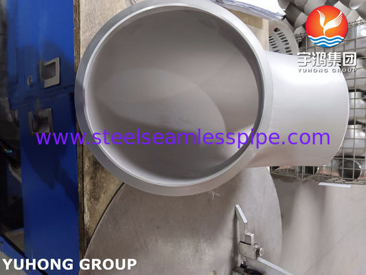 ASTM A815 S32750 डुप्लेक्स स्टेनलेस स्टील फिटिंग कोहनी 90 डिग्री लंबी त्रिज्या बट वेल्डेड