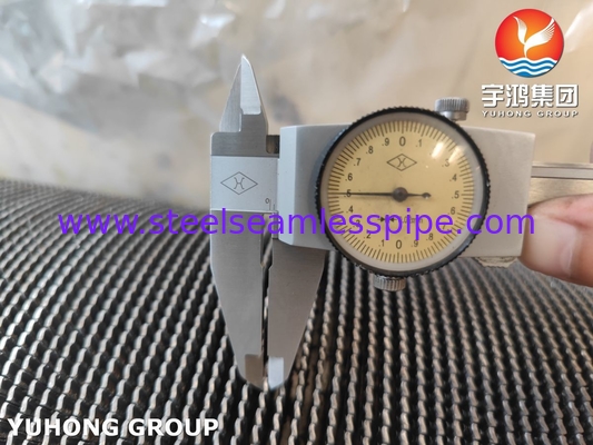 ASME SA312 TP347 स्टेनलेस स्टील HFW इकोनोमाइज़र के लिए स्टेनलेस फिन स्ट्रिप के साथ सींग वाली ट्यूब
