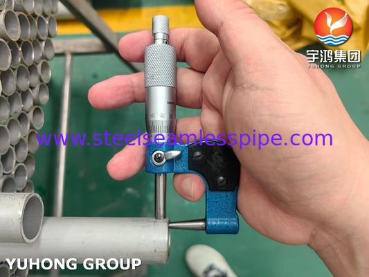 ASME SA213 TP304 S30400 बॉयलर के लिए स्टेनलेस स्टील सीमलेस ट्यूब