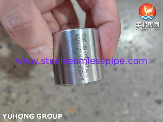 ASTM A182 F53 सुपर डुप्लेक्स स्टेनलेस स्टील कपलिंग उच्च दबाव और तेल और गैस अनुप्रयोगों के लिए संक्षारण प्रतिरोधी