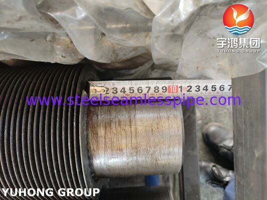 हीट एक्सचेंजर के लिए A106 बेस पाइप सीएस फिन्स के साथ सर्पिल वेल्डेड फिनेड ट्यूब