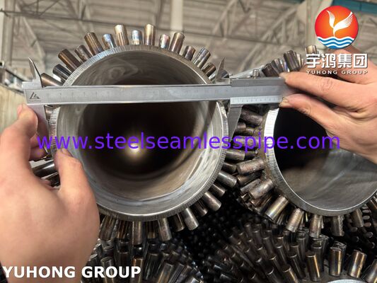 एएसटीएम ए३३५ पी२२ कार्बन स्टील के स्टड के साथ स्टड्ड फिनेड ट्यूब