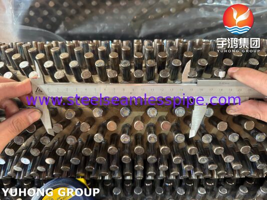 एएसटीएम ए३३५ पी२२ कार्बन स्टील के स्टड के साथ स्टड्ड फिनेड ट्यूब