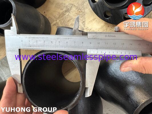 ASTM A234 WP11 CL2 मिश्र धातु स्टील समान टी CrMo मिश्र धातु स्टील बटवेल्ड पाइप फिटिंग B16.9