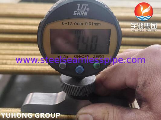 शेल-एंड-ट्यूब हीट एक्सचेंजर्स के लिए ASME SB111 C68700 लो फिन ट्यूब