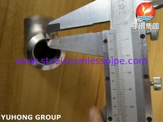 ASTM B366 WPNCMC फिटिंग UNS N06625 / Inconel 625 निकेल मिश्र धातु टी ASME B16.5 फिटिंग