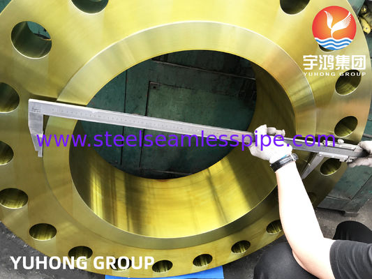 A694 F52 वेल्ड-नेक फ्लैंज जंग संरक्षण के साथ, कार्बन और मिश्र धातु स्टील B16.47 फोर्जिंग्स, हाइड्रोजन सल्फाइड प्रतिरोधी