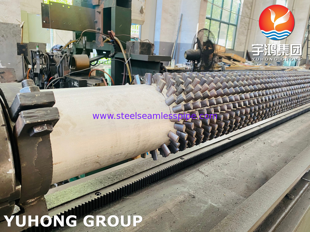 एचएफडब्ल्यू स्टड्ड फिन ट्यूबः ASME SA213 TP347H बेस ट्यूब के साथ 11% Cr स्टील स्टड फायर हीटर के लिए
