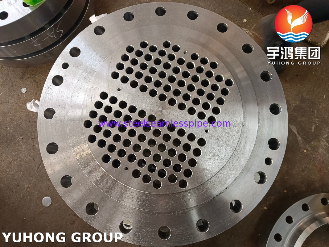 ASME SA336 F11 Cl2 हीट एक्सचेंजर के लिए मिश्र धातु स्टील ट्यूब शीट