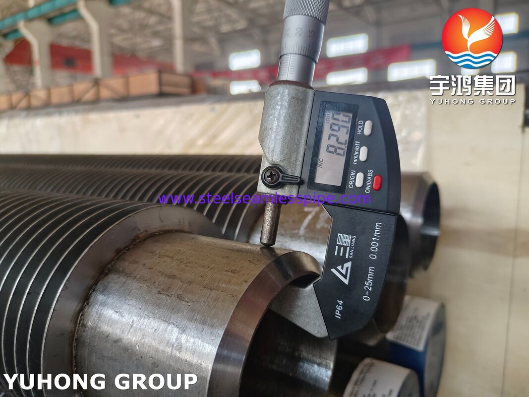 उच्च आवृत्ति वेल्डेड फिन्ड ट्यूब - बॉयलर और हीटर के लिए ASTM A335 P22 बेस / 11-13Cr फिन्स