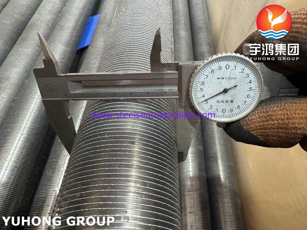 एक्सट्रूडेड फिन्ड ट्यूब - हीट एक्सचेंजर्स के लिए ASTM A179 कार्बन स्टील बेस / एल्यूमिनियम 1060 फिन्स